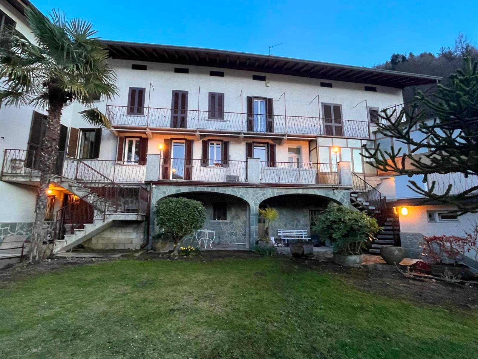 Appartement Maddalena Lake Como View Terraces à Lezzeno Extérieur photo